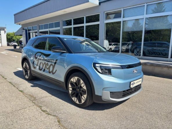 FORD EXPLORER BEV PREMIUM AWD