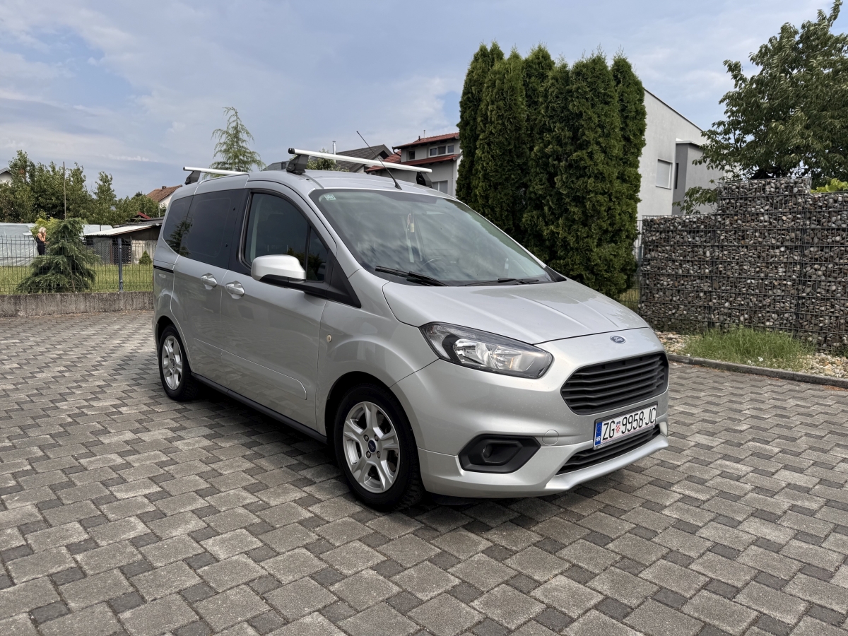 FORD TOURNEO COURIER 1.0 EcoBoost 125 KS